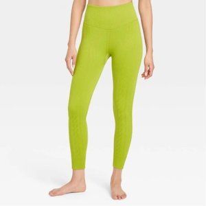 🏷️NWT JoyLab Seamless High Rise Cable Knit 7/8 Leggings In Lime Green - Size XS